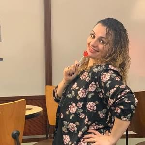 Meet your Posher, Yasmin